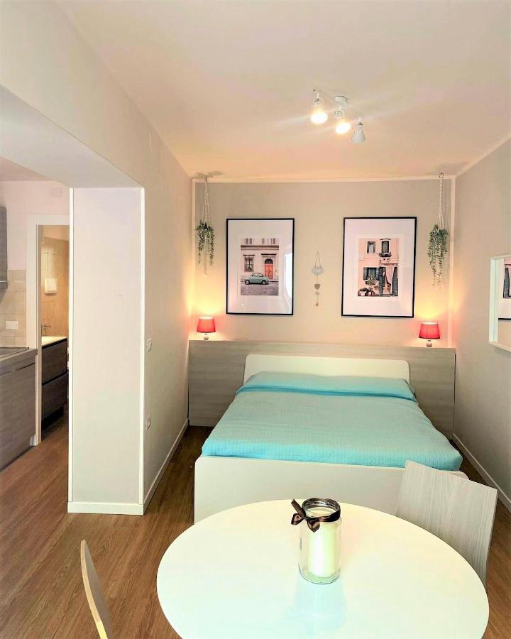 Al Glicine Apartments Lazise Bagian luar foto
