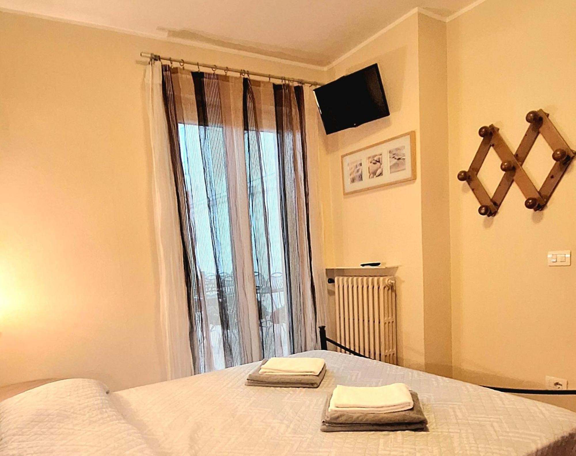 Al Glicine Apartments Lazise Ruang foto